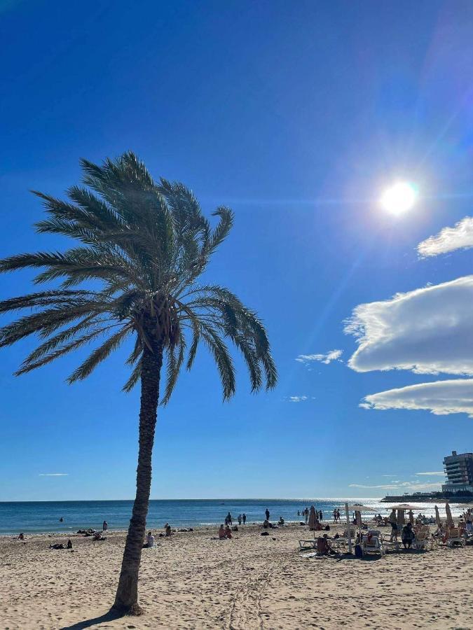 Hanna'S Estudio Deluxe Alicante Exterior photo